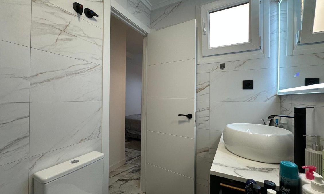 Revente - Appartement -
Torrevieja - Playa del Cura