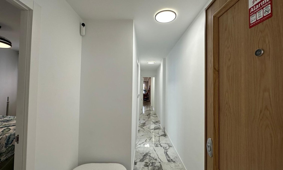 Revente - Appartement -
Torrevieja - Playa del Cura