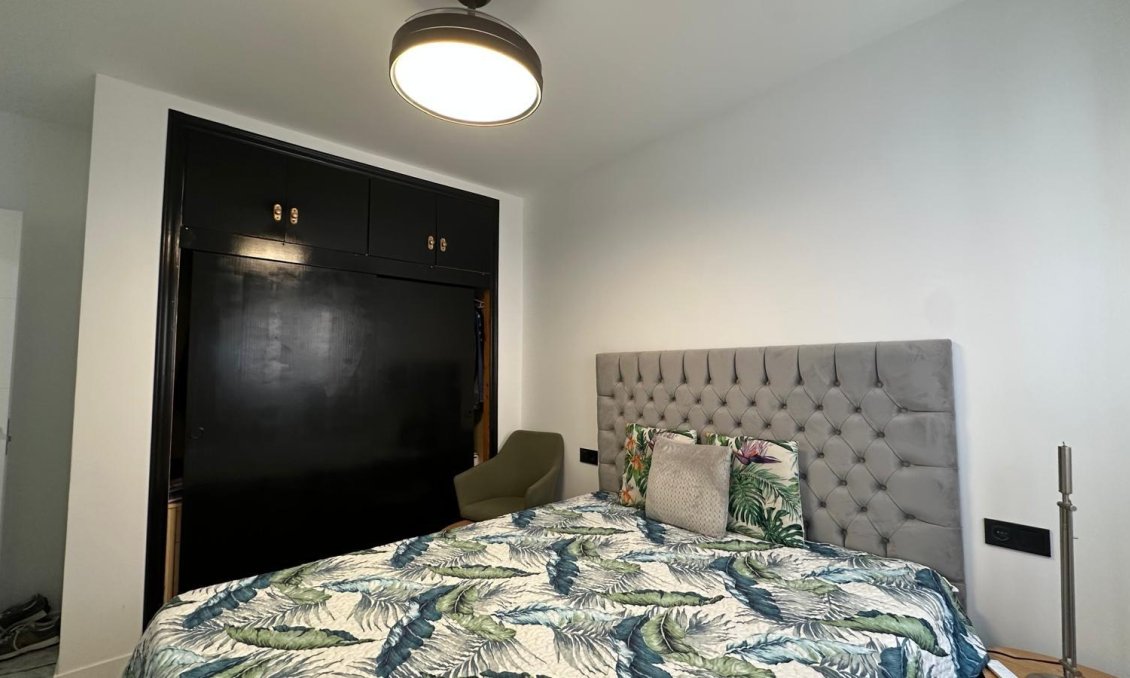 Revente - Appartement -
Torrevieja - Playa del Cura