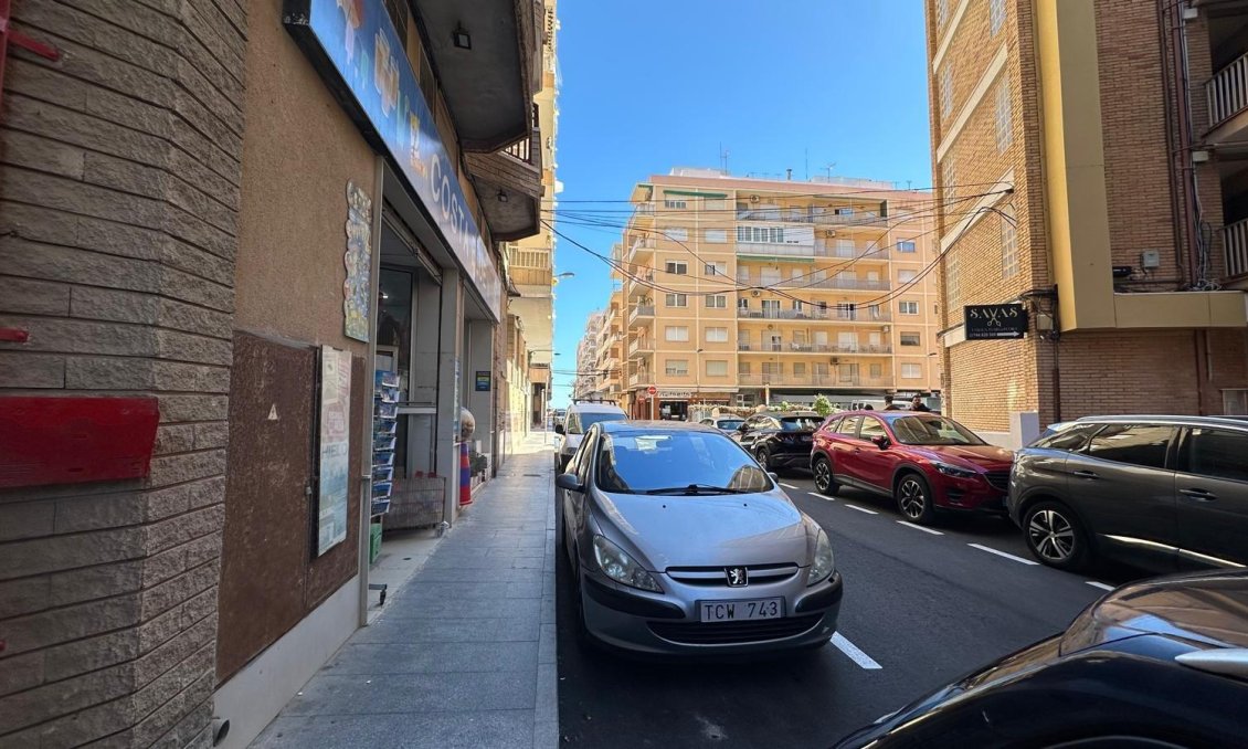 Revente - Appartement -
Torrevieja - Playa del Cura