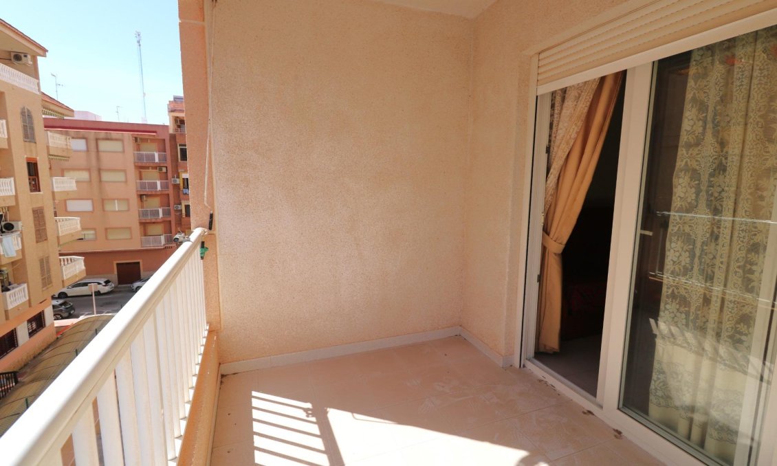 Revente - Appartement -
Torrevieja - Acequion