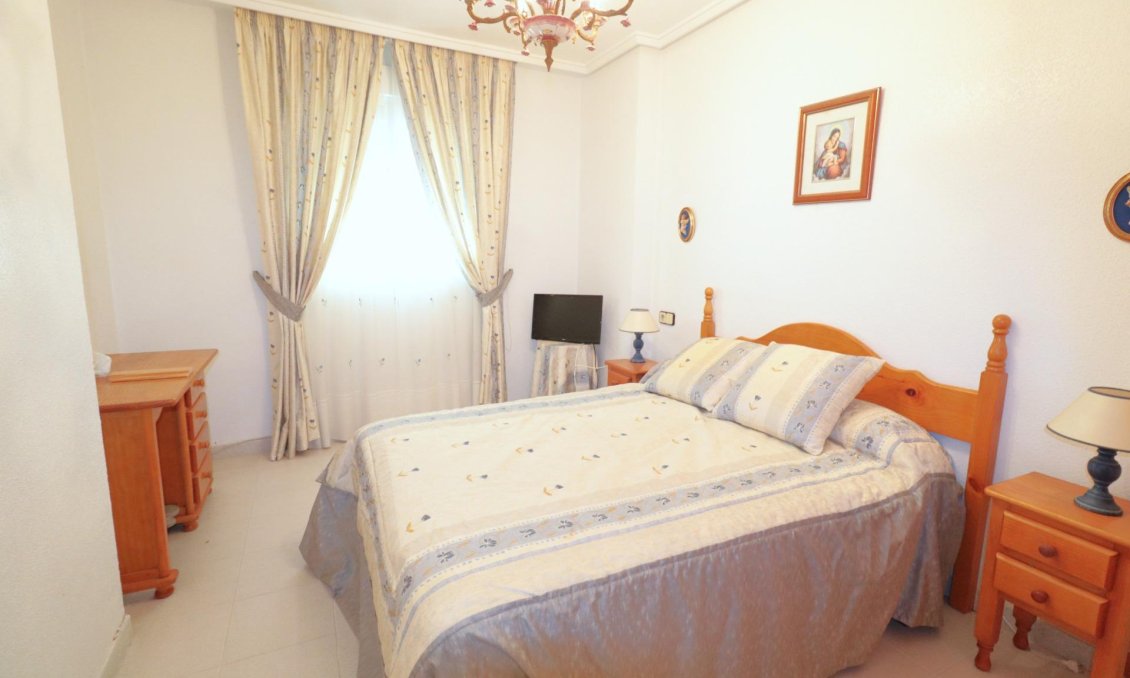 Revente - Appartement -
Torrevieja - Acequion