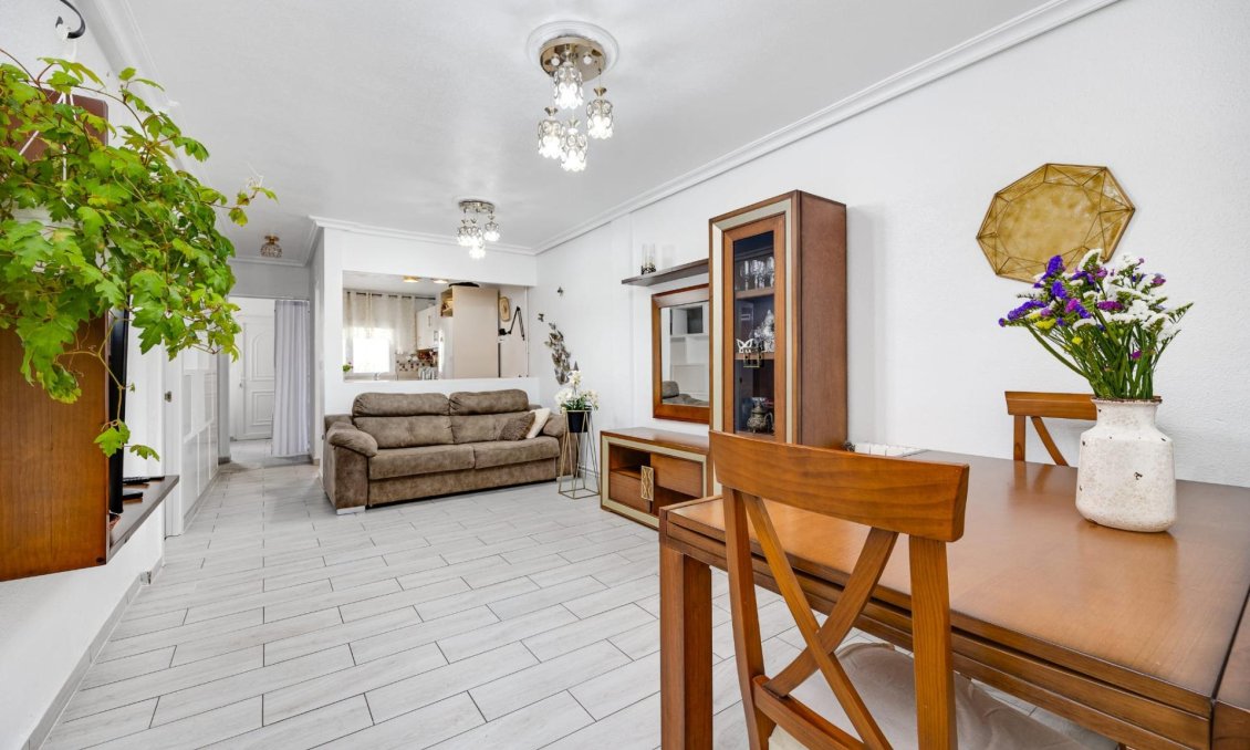 Wiederverkauf - Town House -
Torrevieja - Calas Blanca