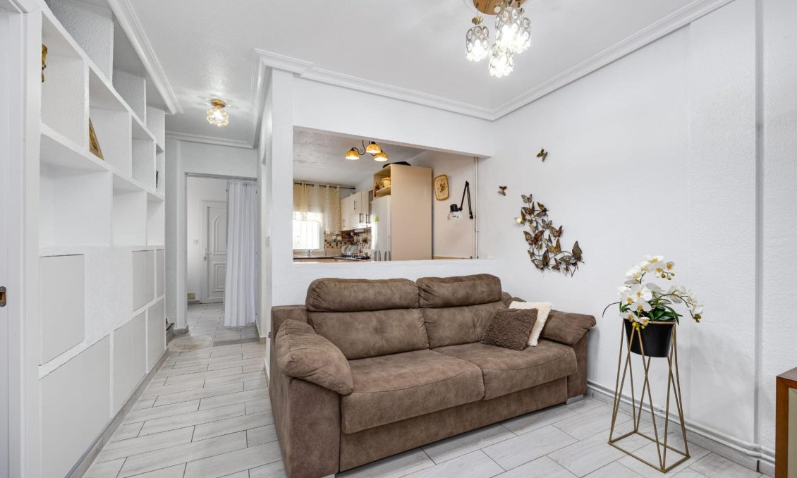 Wiederverkauf - Town House -
Torrevieja - Calas Blanca