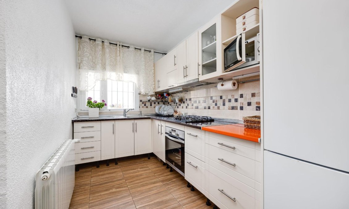 Wiederverkauf - Town House -
Torrevieja - Calas Blanca