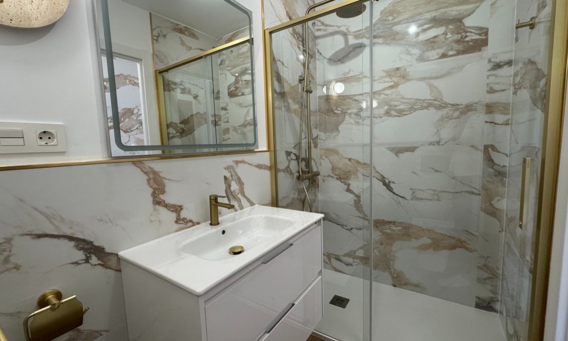 Wiederverkauf - Wohnung -
Torrevieja - Costa Blanca