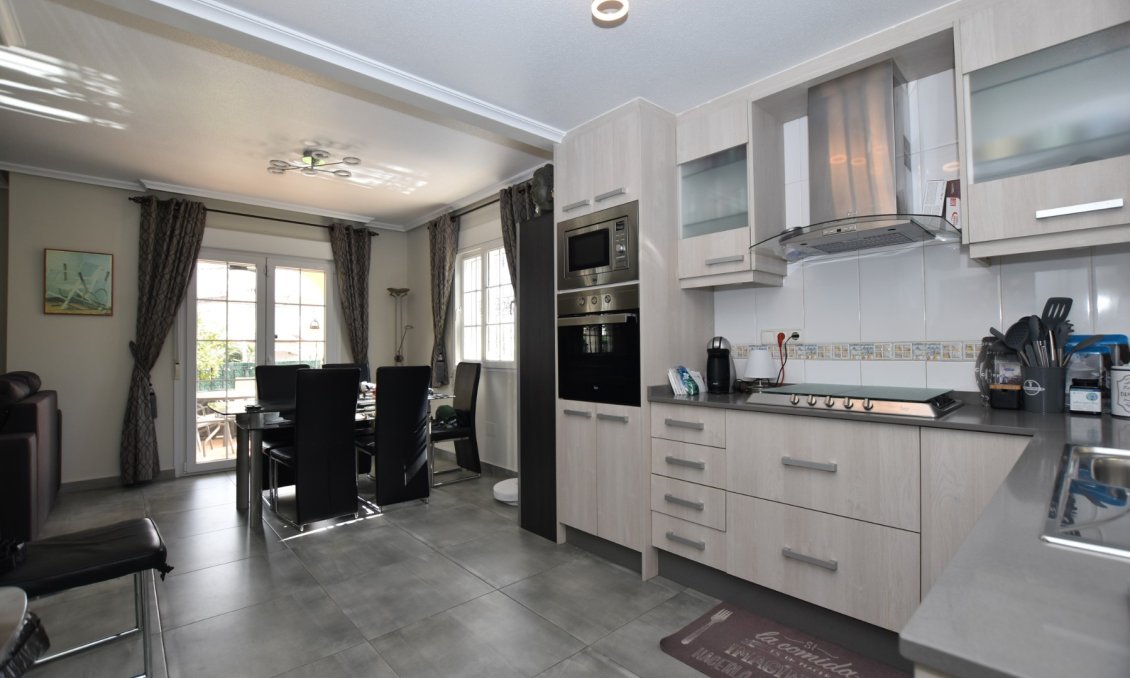 Wiederverkauf - Villa -
Orihuela Costa - Costa Blanca