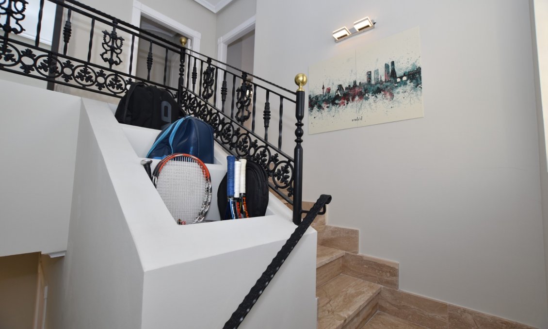 Wiederverkauf - Villa -
Orihuela Costa - Costa Blanca