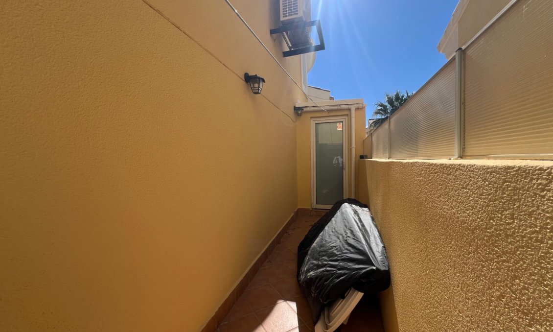 Wiederverkauf - Villa -
Orihuela Costa - Costa Blanca