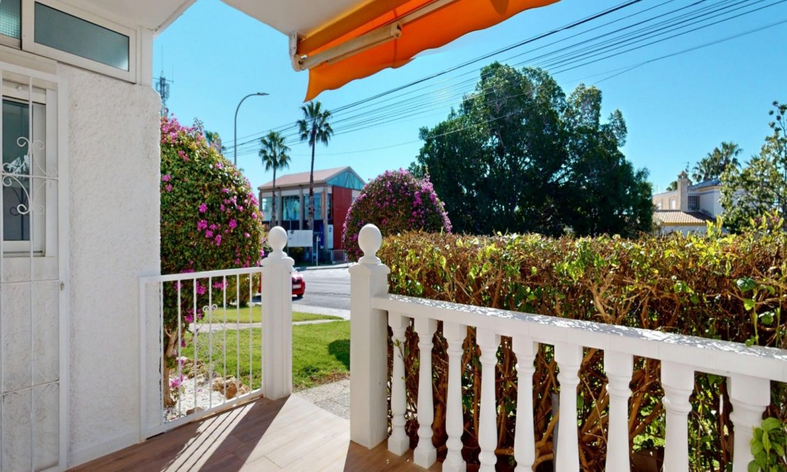 Revânzare - Apartament -
Orihuela Costa - Costa Blanca