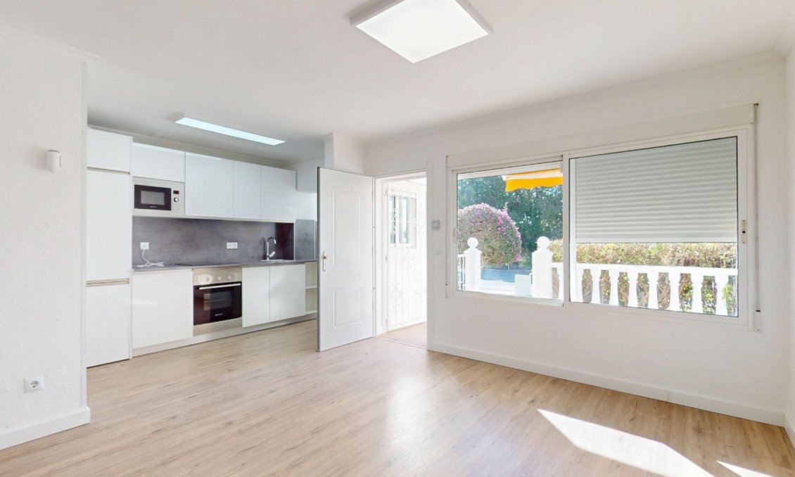 Revânzare - Apartament -
Orihuela Costa - Costa Blanca