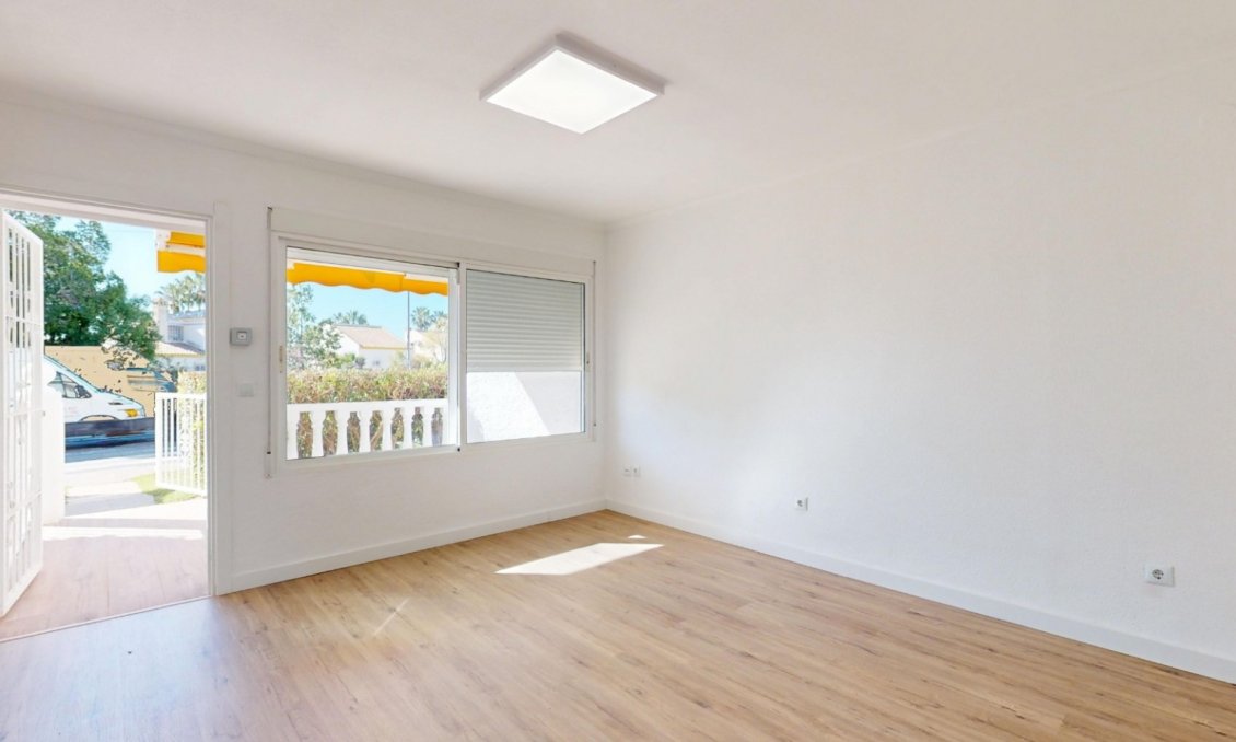 Revânzare - Apartament -
Orihuela Costa - Costa Blanca