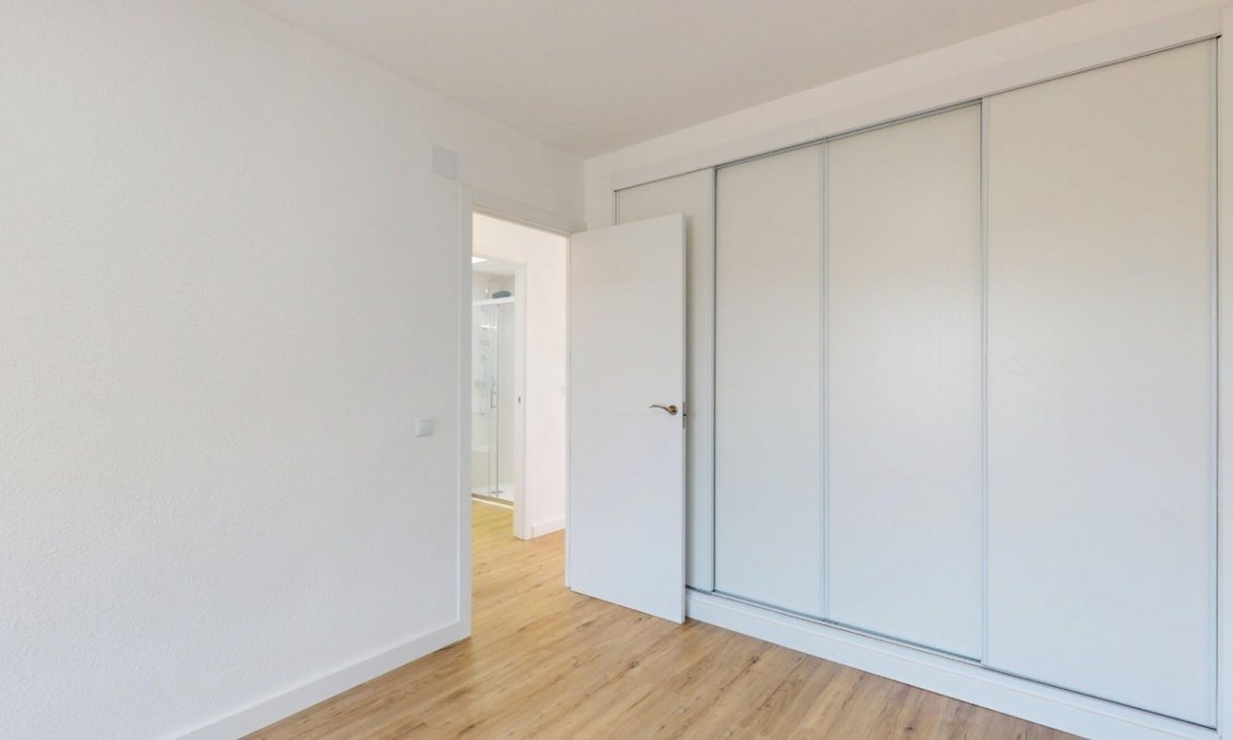 Revânzare - Apartament -
Orihuela Costa - Costa Blanca