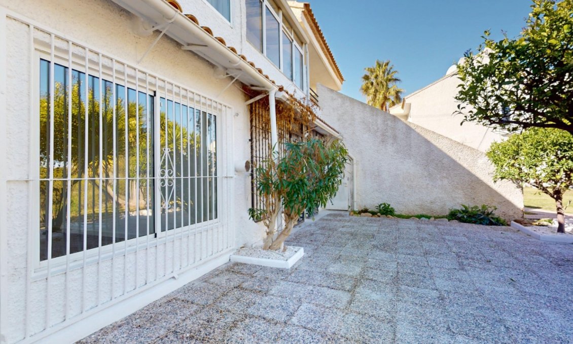 Revânzare - Apartament -
Orihuela Costa - Costa Blanca