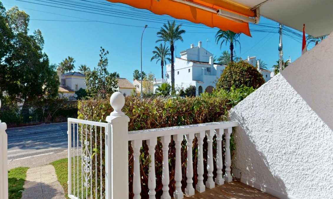 Revânzare - Apartament -
Orihuela Costa - Costa Blanca