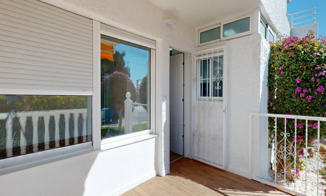 Revânzare - Apartament -
Orihuela Costa - Costa Blanca