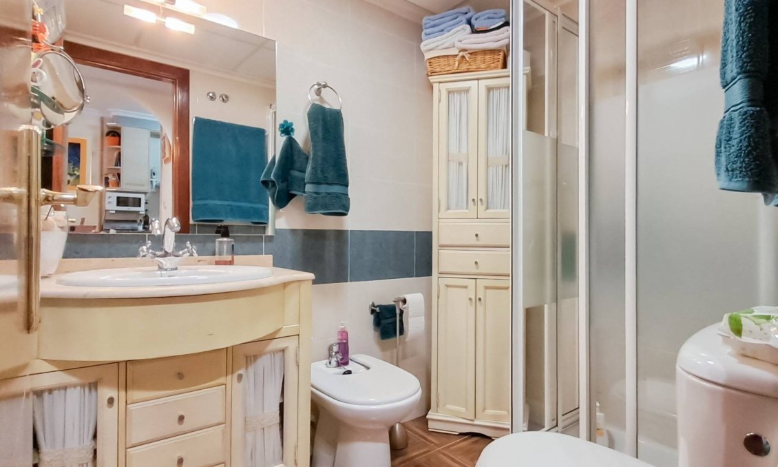 Revente - Appartement -
Torrevieja - Parque Acuático - Sector 25