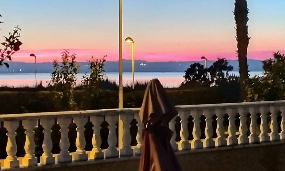 Segunda mano - Villa -
Torrevieja - La Siesta - El Salado - Torreta