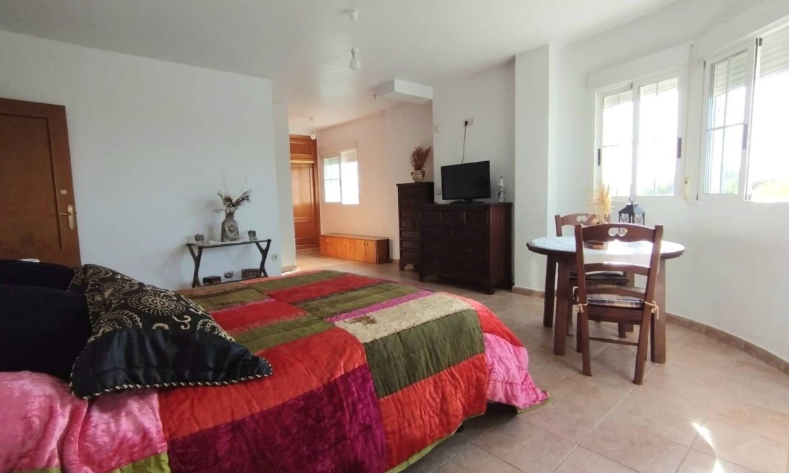 Segunda mano - Villa -
Torrevieja - La Siesta - El Salado - Torreta