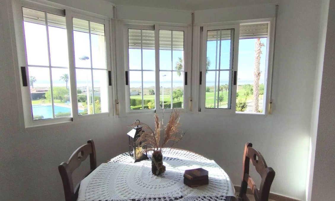 Segunda mano - Villa -
Torrevieja - La Siesta - El Salado - Torreta