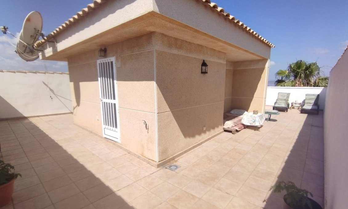 Segunda mano - Villa -
Torrevieja - La Siesta - El Salado - Torreta