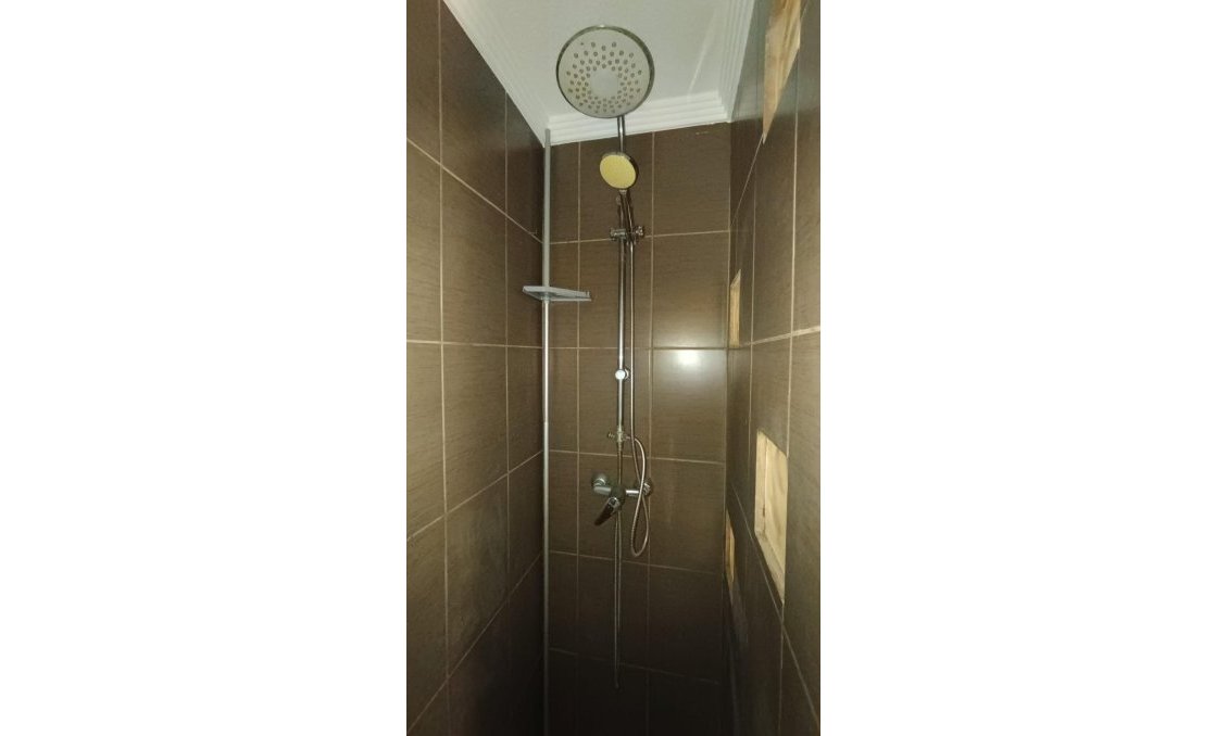 Használt Ingatlanok - Sorház -
Torrevieja - Los Balcones