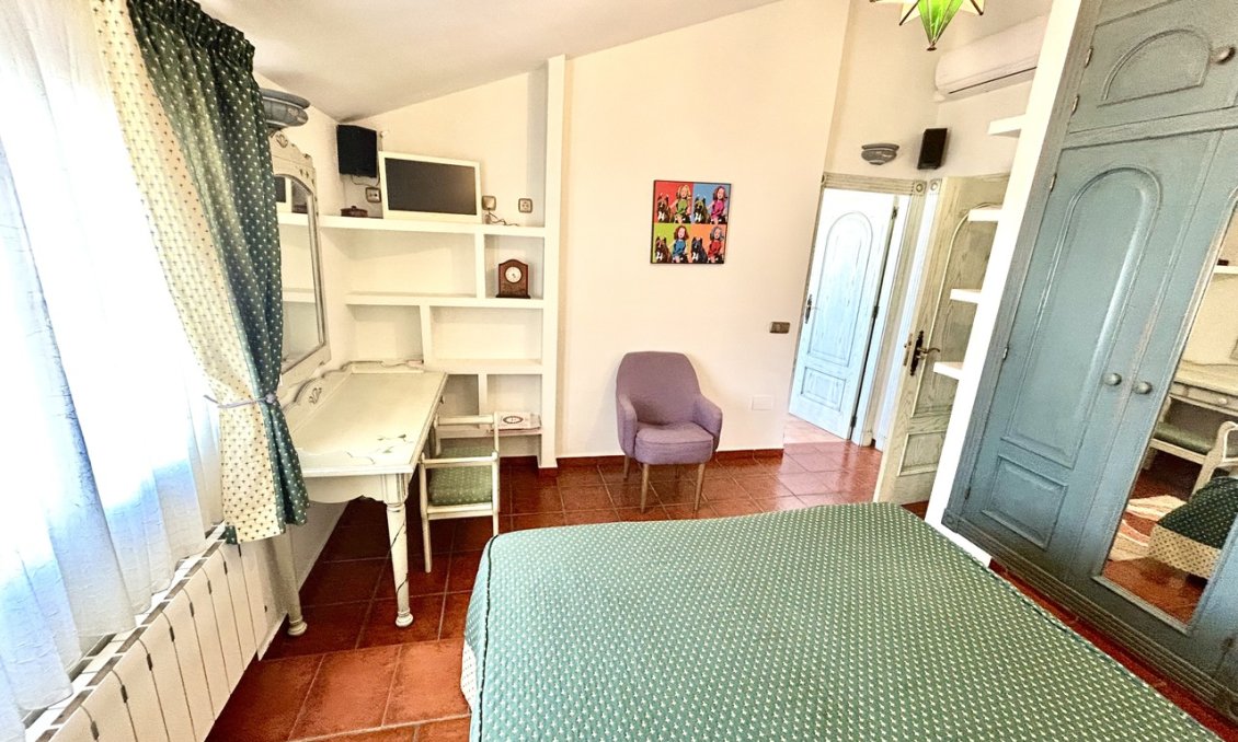 Használt Ingatlanok - Villa -
La Mata - Costa Blanca