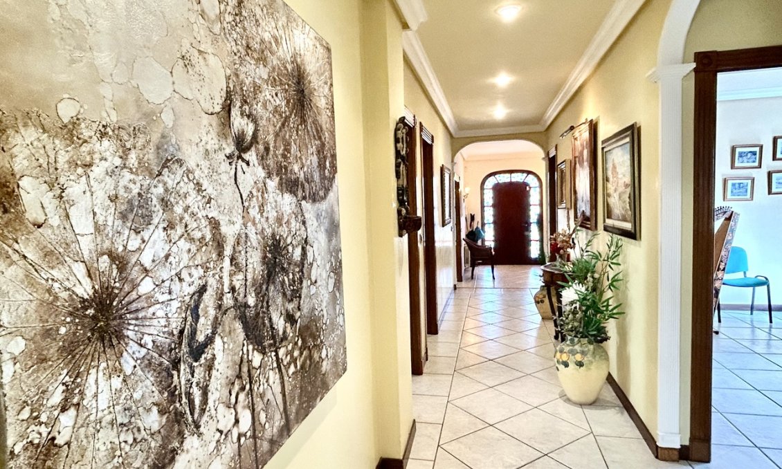 Használt Ingatlanok - Villa -
La Mata - Costa Blanca