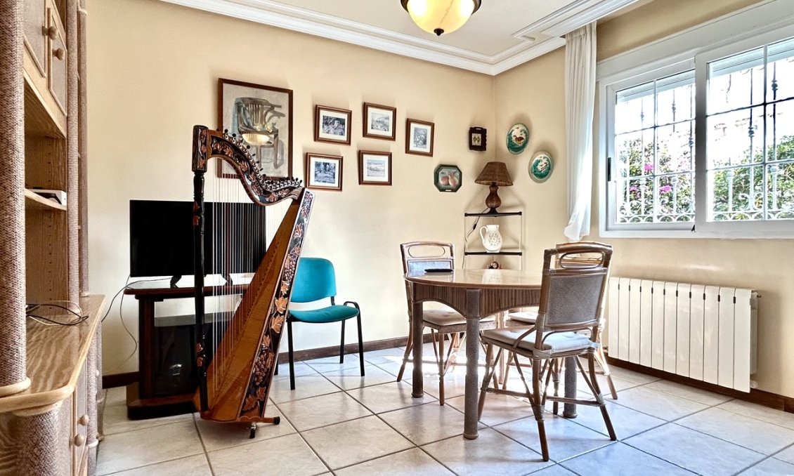 Használt Ingatlanok - Villa -
La Mata - Costa Blanca