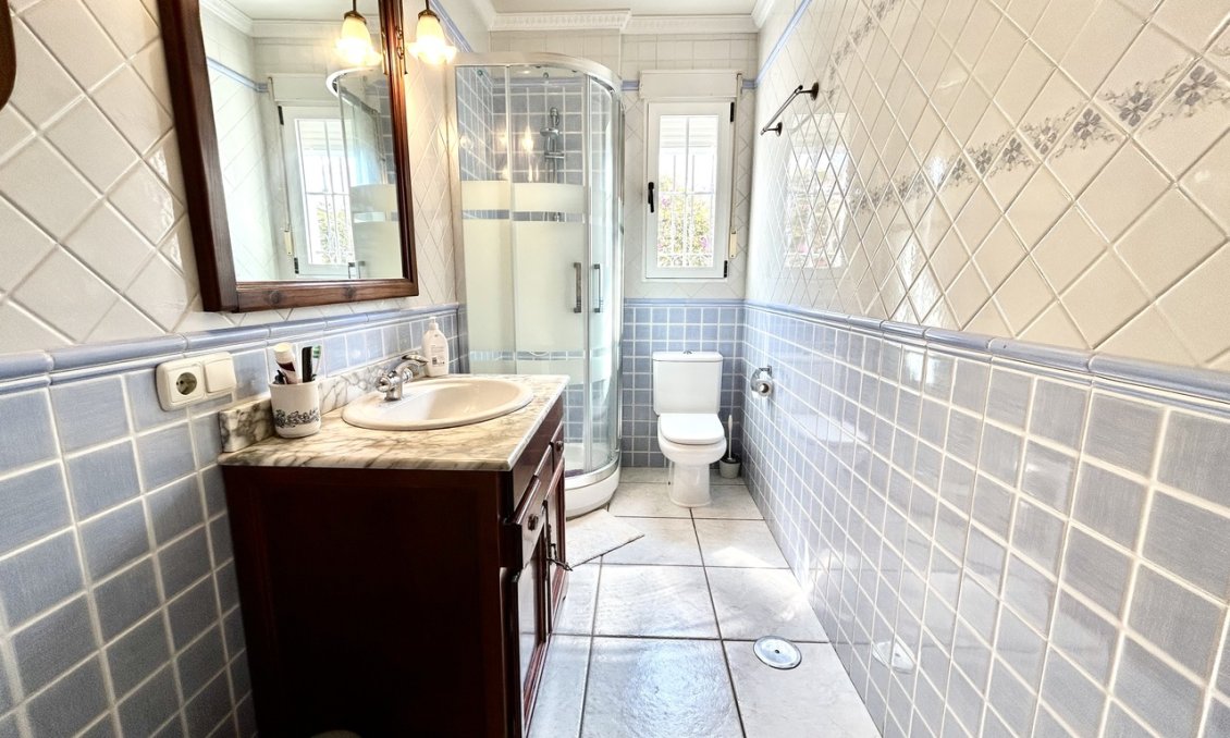 Használt Ingatlanok - Villa -
La Mata - Costa Blanca