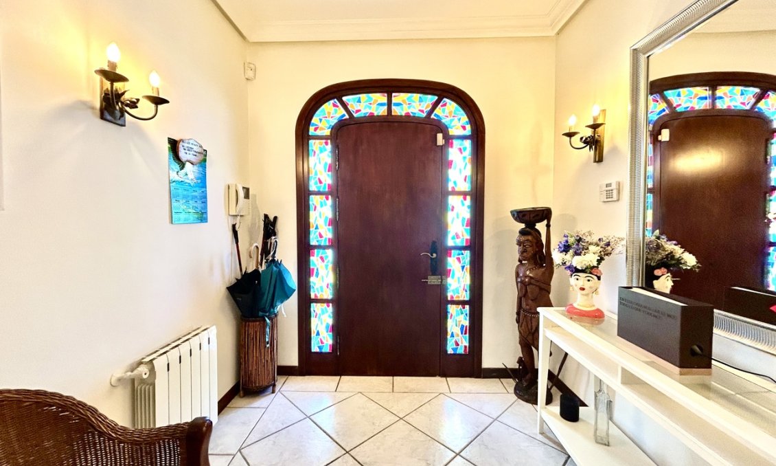 Használt Ingatlanok - Villa -
La Mata - Costa Blanca