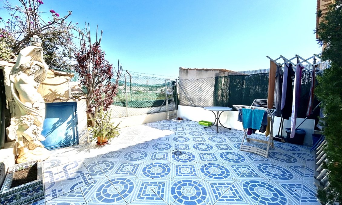 Használt Ingatlanok - Tetőtéri lakás -
Playa Flamenca - Costa Blanca