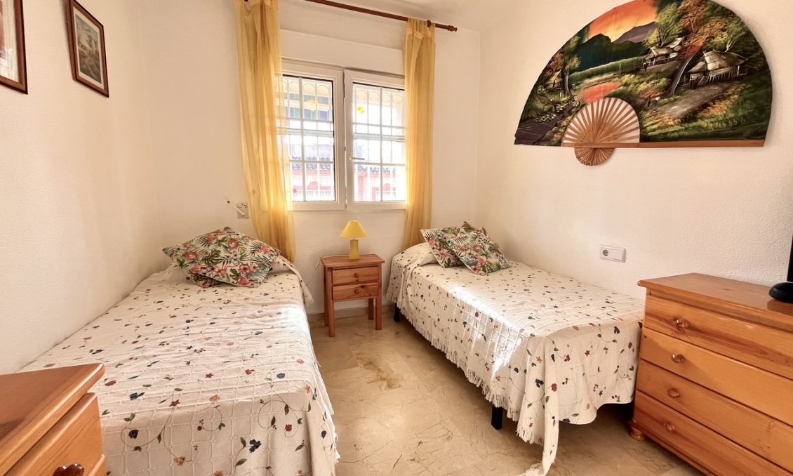 Használt Ingatlanok - Apartman -
Playa Flamenca - Costa Blanca