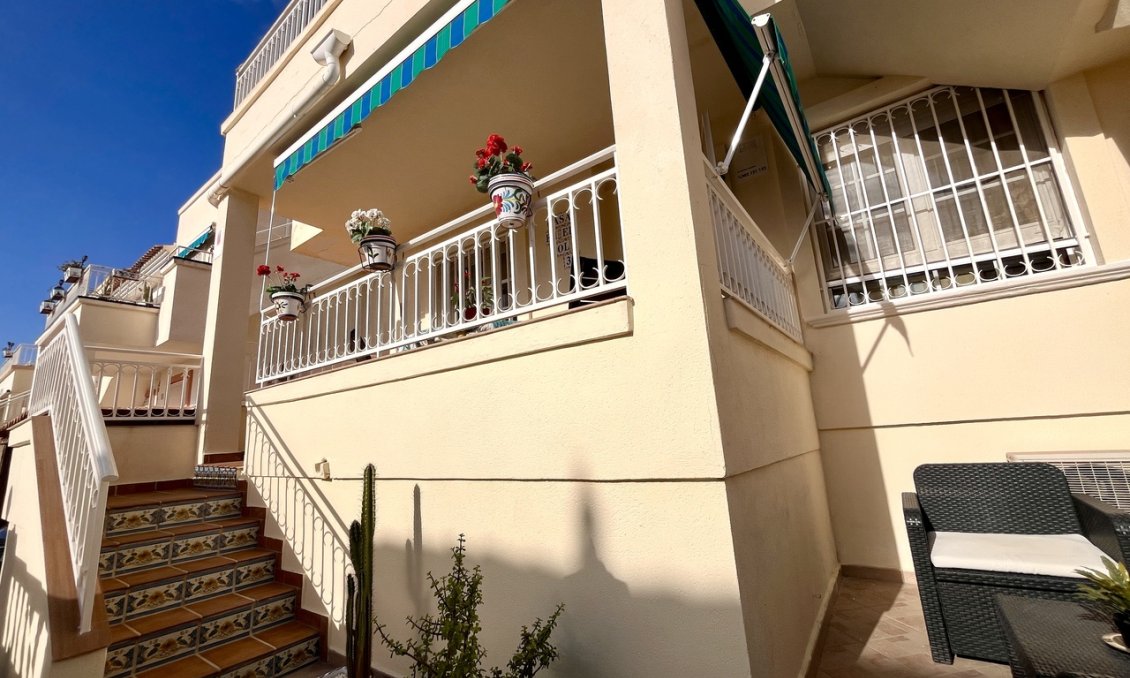 Használt Ingatlanok - Apartman -
Playa Flamenca - Costa Blanca