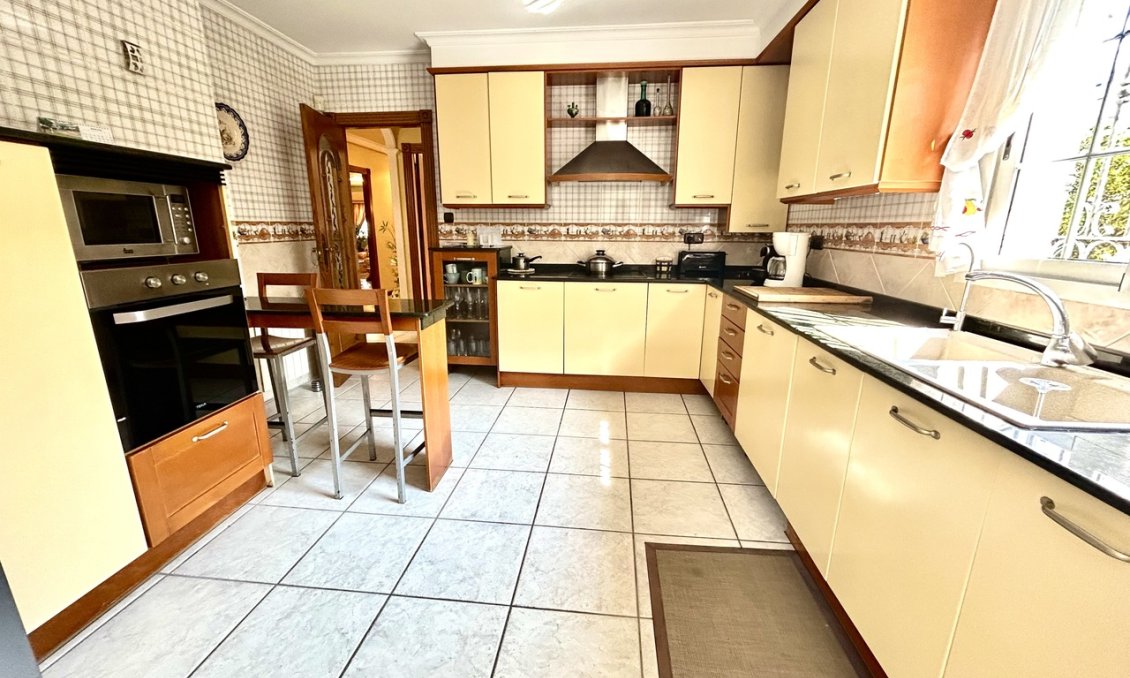 Használt Ingatlanok - Villa -
La Mata - Costa Blanca