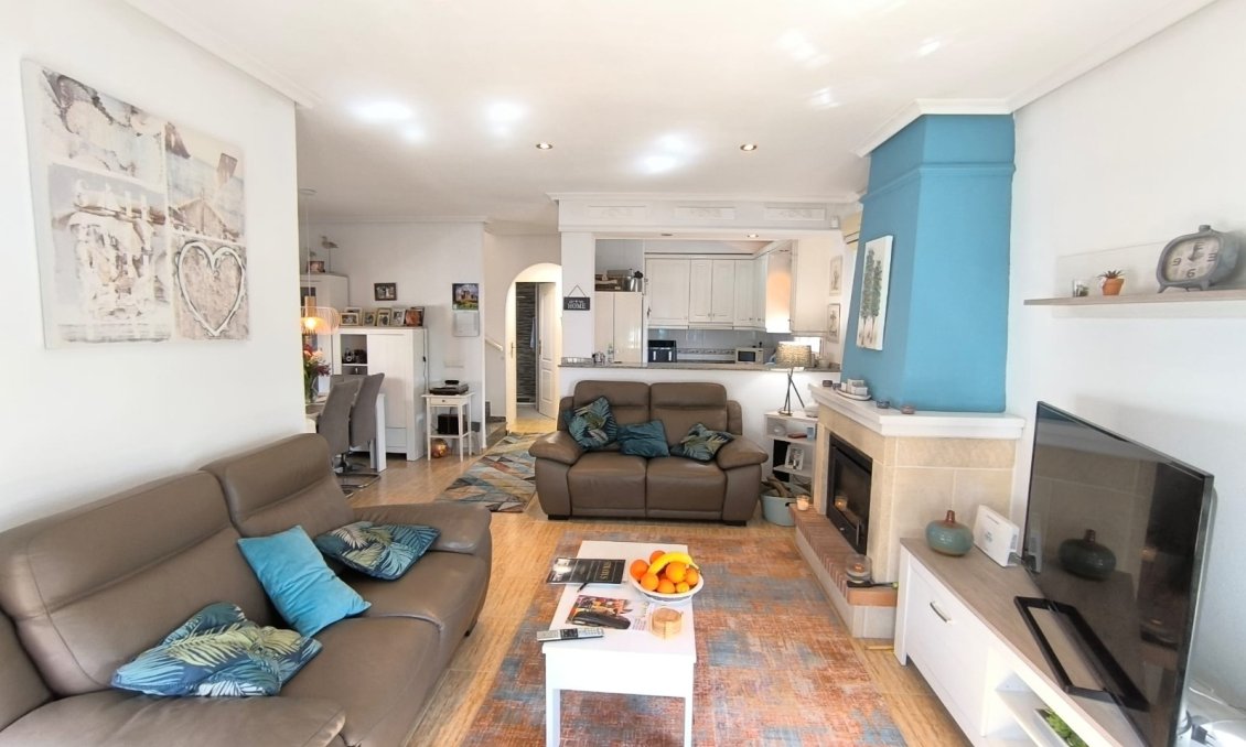 Segunda mano - Villa -
El Raso - Costa Blanca