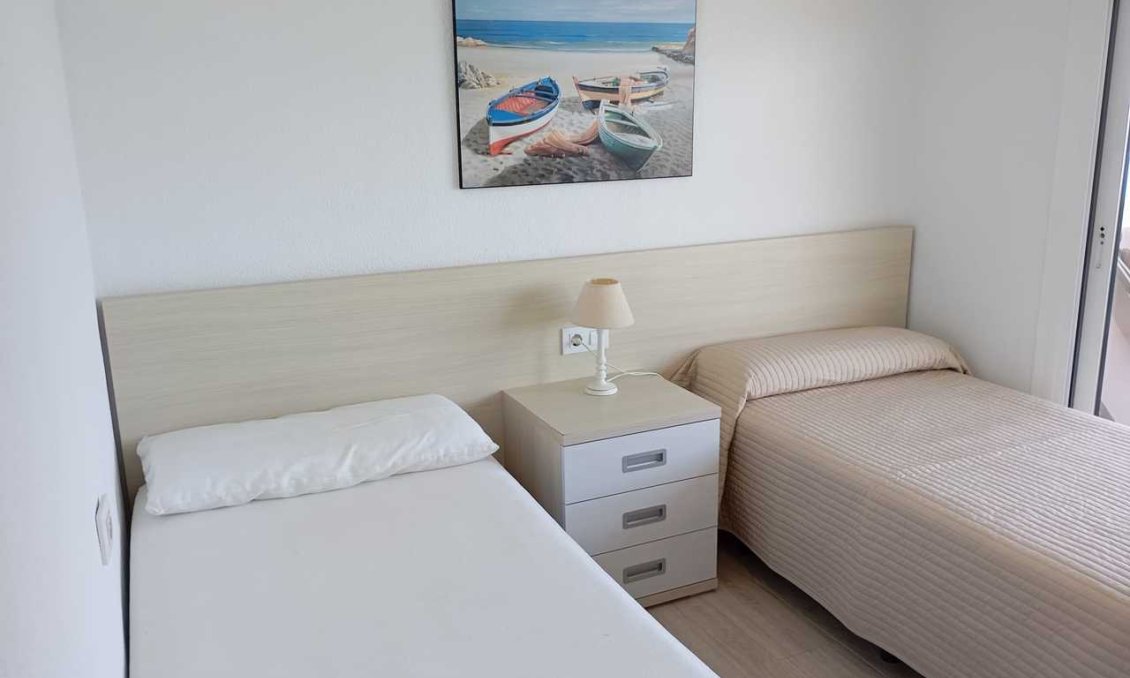 Segunda mano - Apartamento -
Mil Palmeras - Costa Blanca