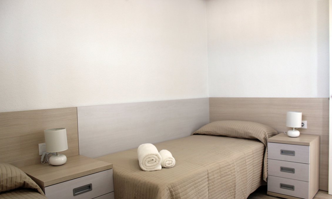 Segunda mano - Apartamento -
Mil Palmeras - Costa Blanca