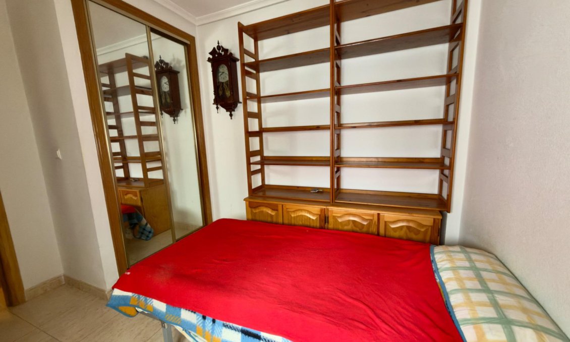 Segunda mano - Apartamento -
Torrevieja - PARQUE DE LAS NACIONES