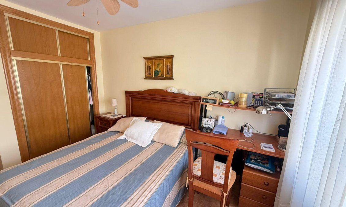 Segunda mano - Apartamento -
Torrevieja - Playa del Cura