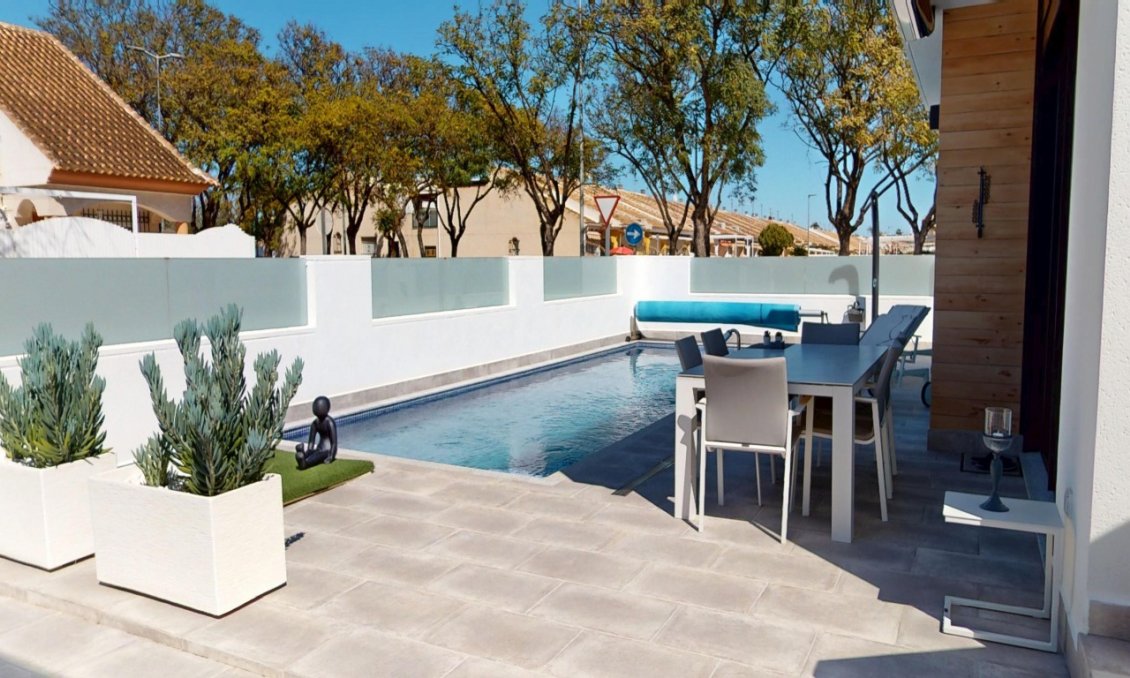 Segunda mano - Villa -
Los Alcazares - Costa Calida