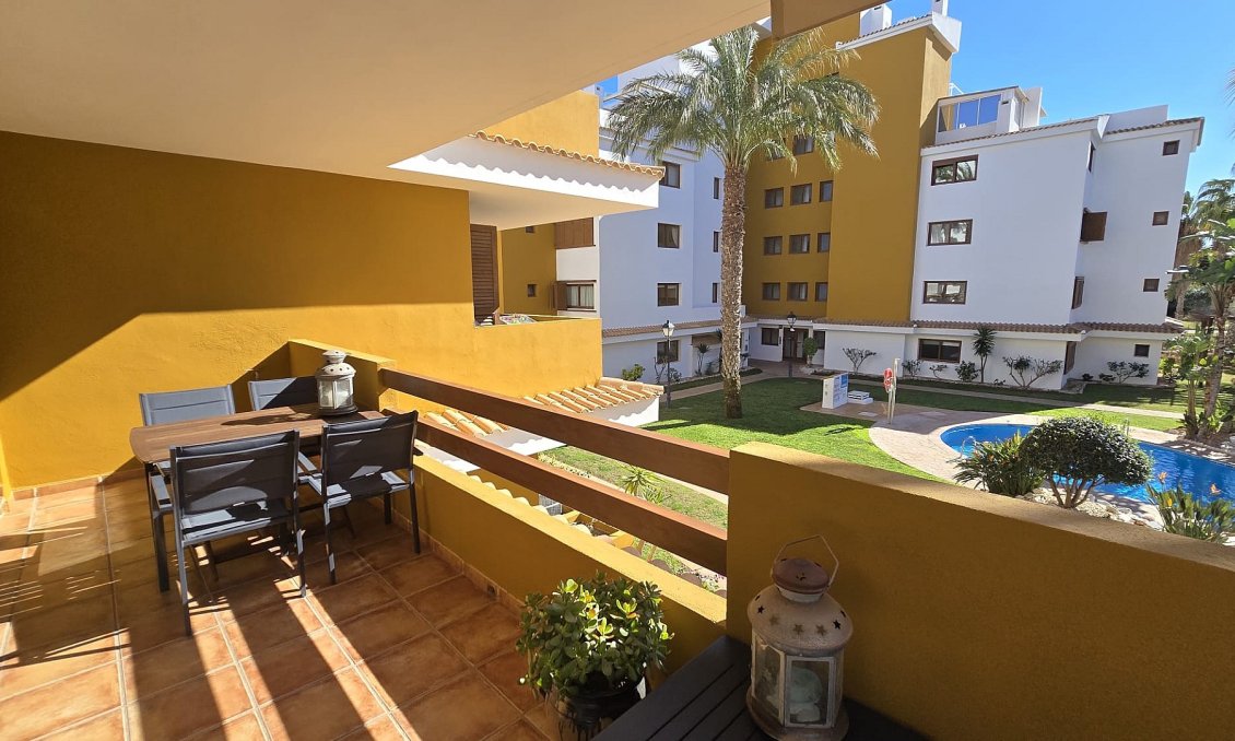 Segunda mano - Apartamento -
Punta Prima - Costa Blanca