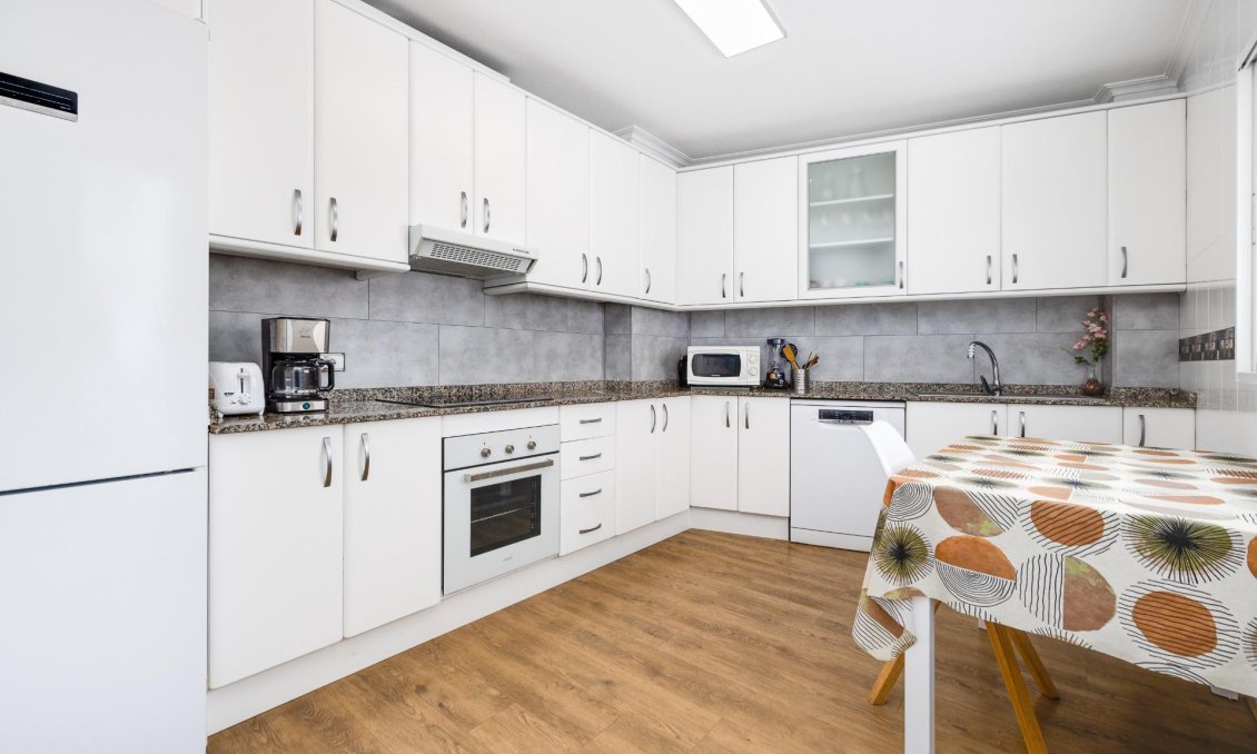 Használt Ingatlanok - Apartman -
Torrevieja - Centrum