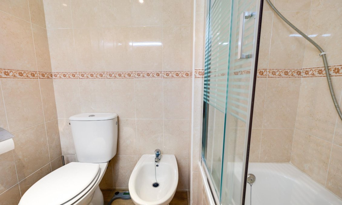 Használt Ingatlanok - Apartman -
Torrevieja - Centrum