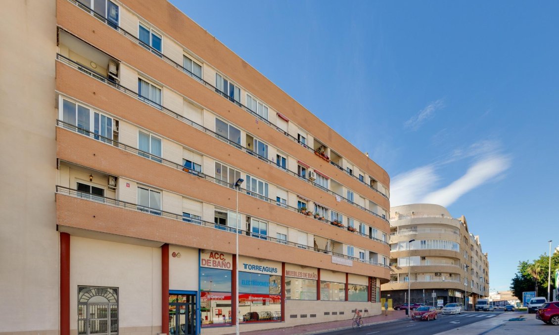 Használt Ingatlanok - Apartman -
Torrevieja - Centrum