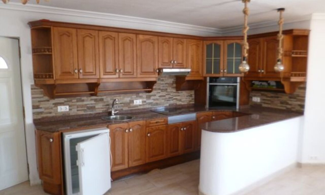 Használt Ingatlanok - Villa -
Villamartin - Costa Blanca