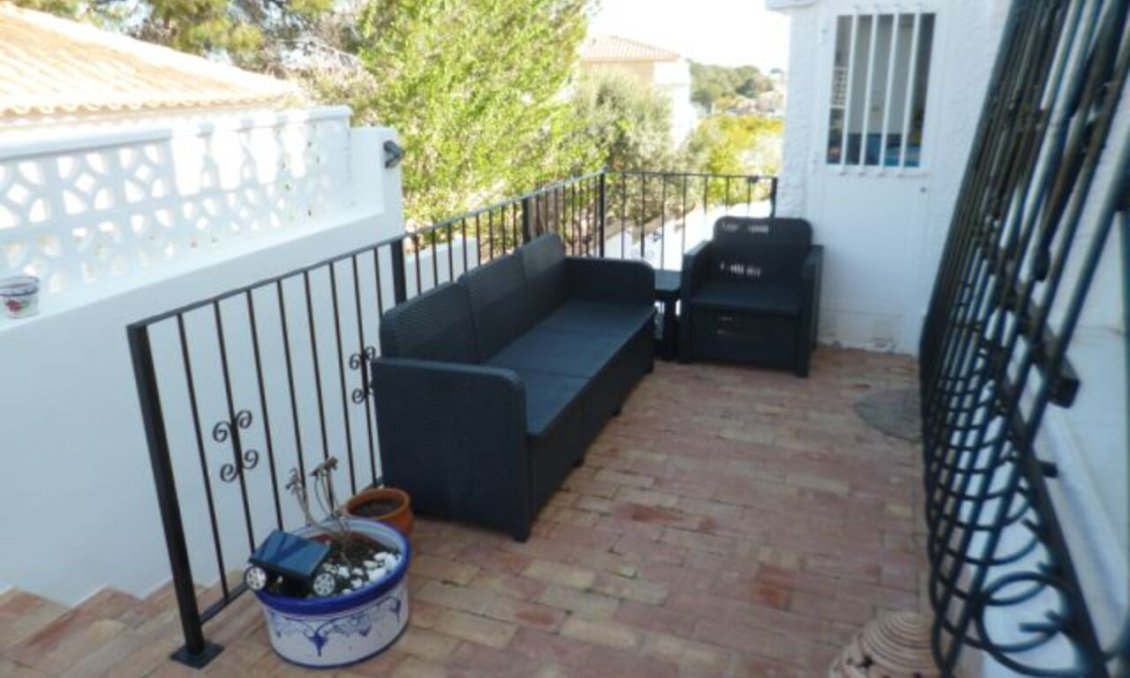 Használt Ingatlanok - Villa -
Villamartin - Costa Blanca