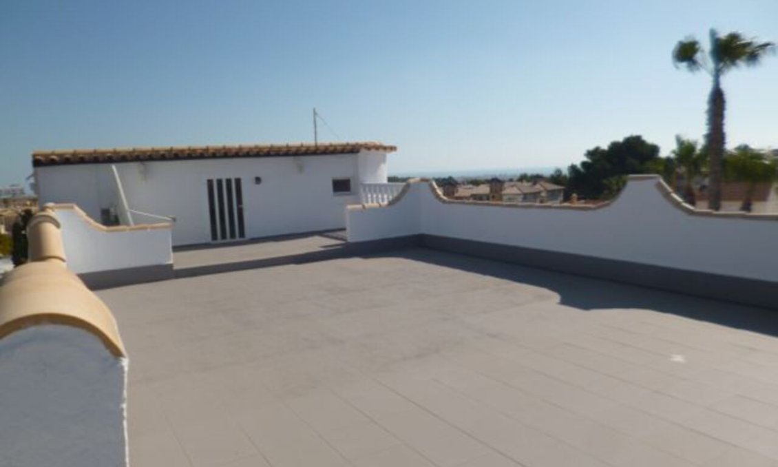 Használt Ingatlanok - Villa -
Villamartin - Costa Blanca