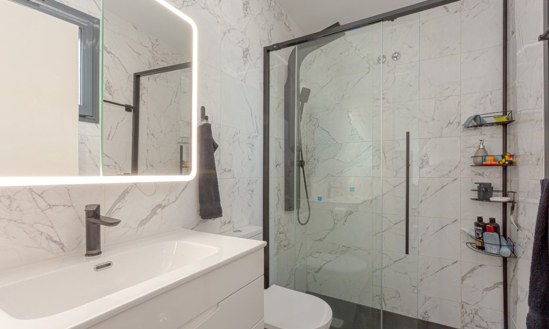 Használt Ingatlanok - Villa -
Orihuela Costa - Costa Blanca