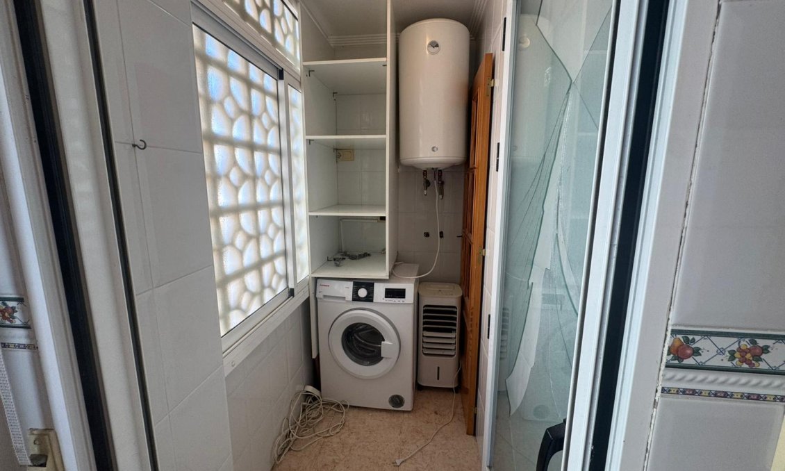 Használt Ingatlanok - Apartman -
Torrevieja - Costa Blanca